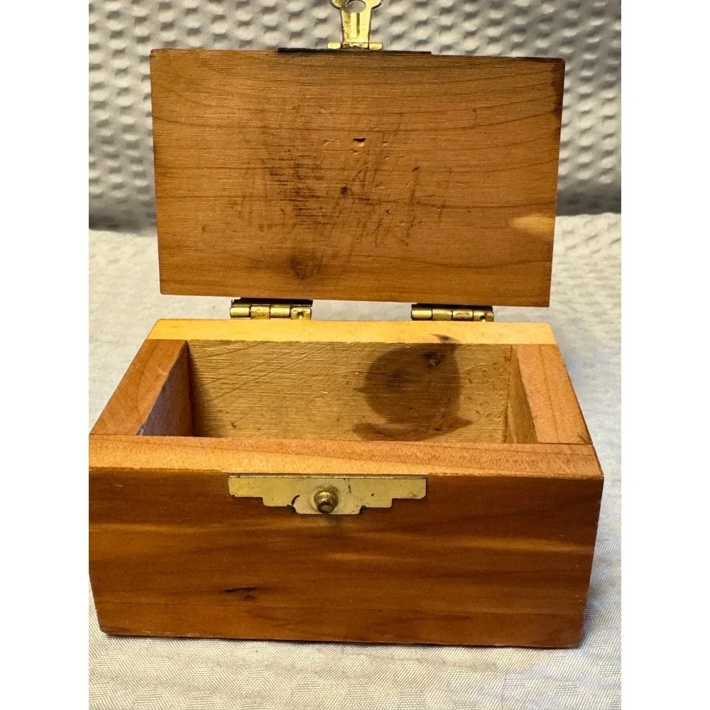 Vintage Tiny‎ Cedar Chest Wood Jewelry Trinket Box Hinged Mid Century